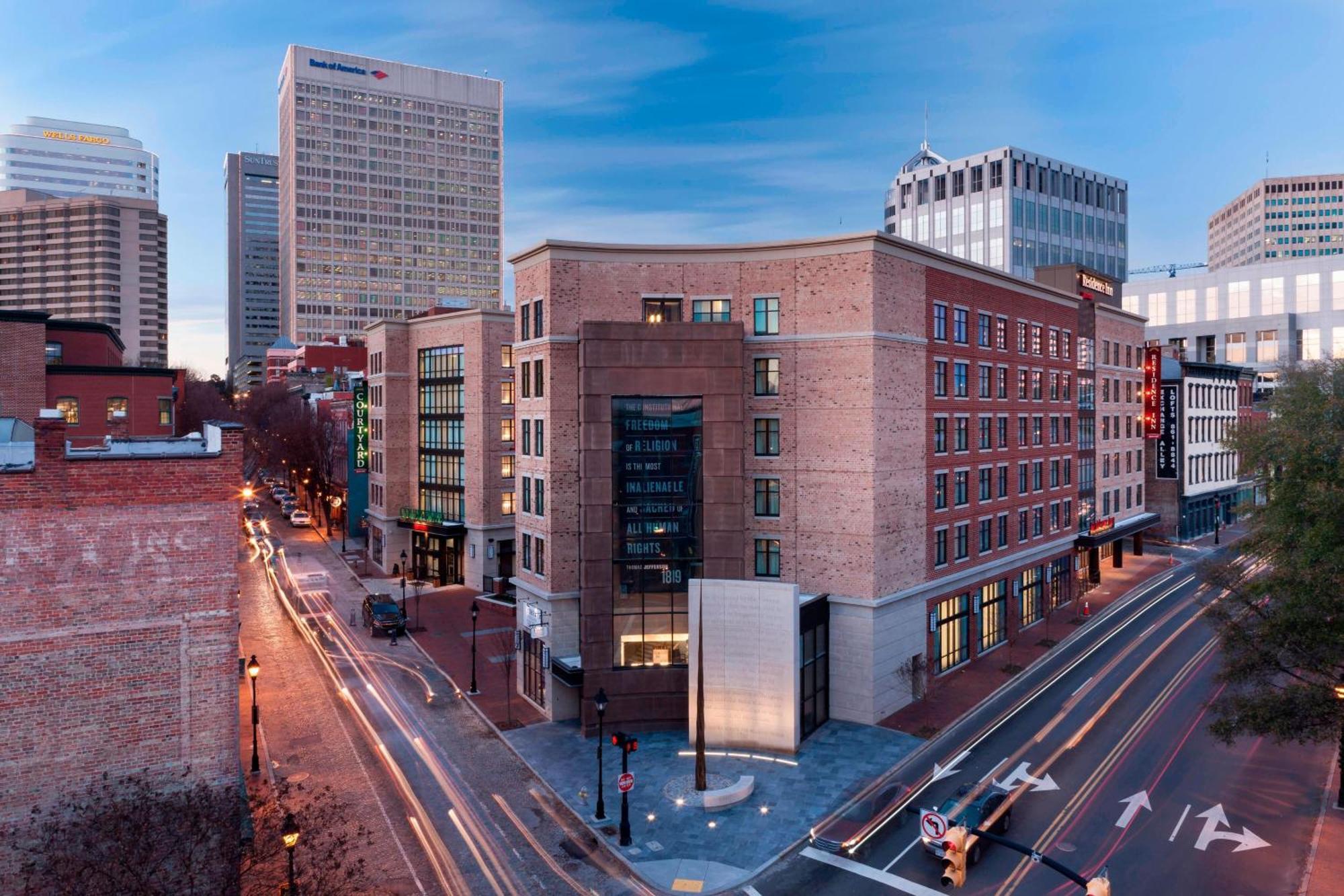 Hotel Courtyard By Marriott Richmond Downtown Zewnętrze zdjęcie